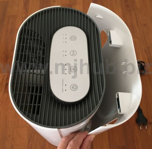 Compact TRUE HEPA Air Purifier with built-in negative ionizer Model : AirVita 200